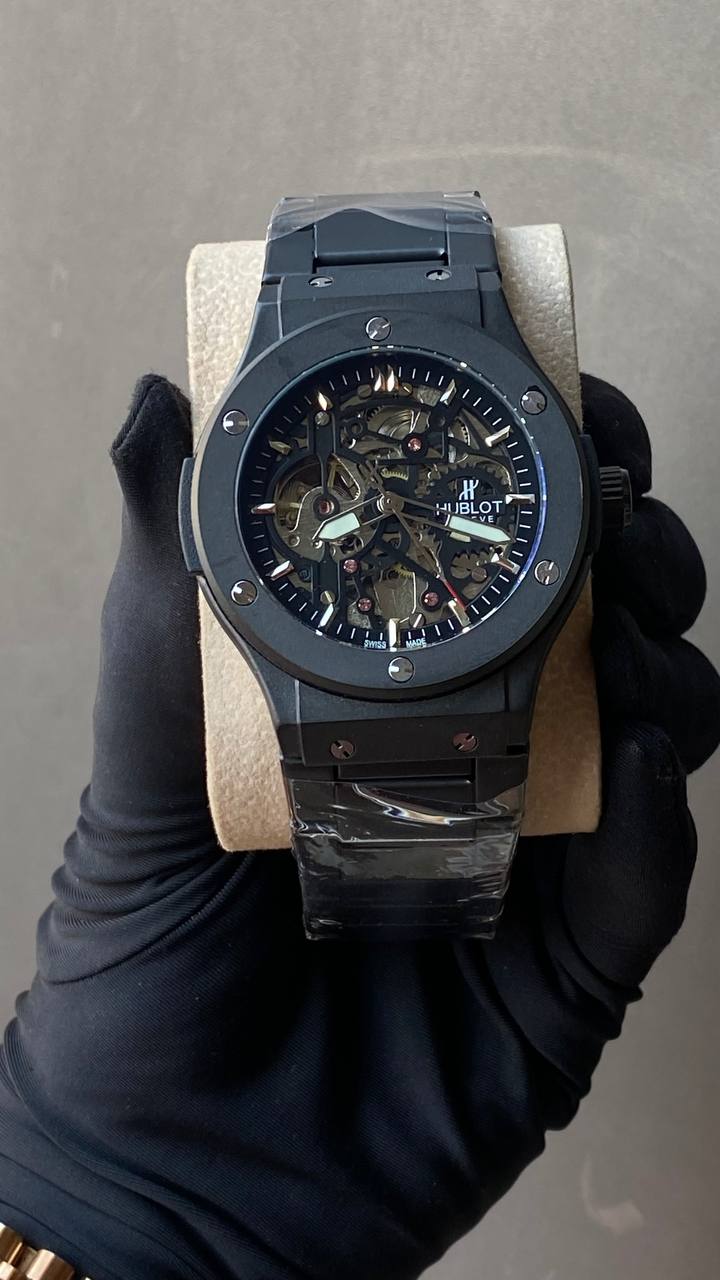 Hublot Classic Fusion Skeleton – Black Case, Black Dial